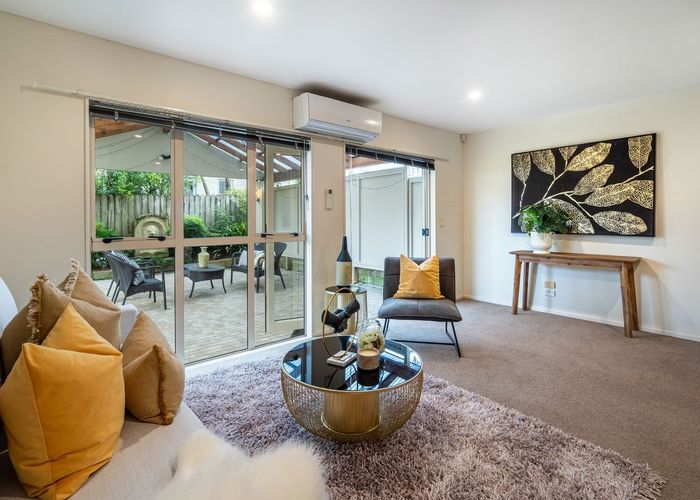  at 27A Kinleith Way, Albany, North Shore City, Auckland