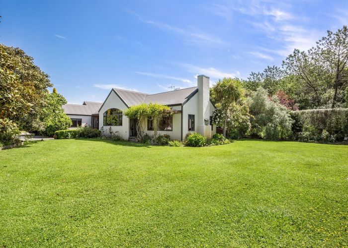  at 8 Conifer Court, Raumati Beach, Paraparaumu