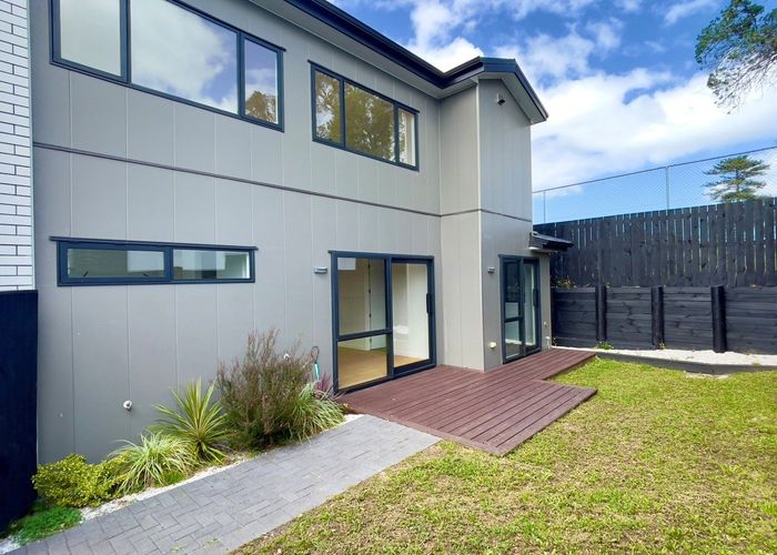  at 27C Larchwood Avenue, Westmere, Auckland City, Auckland