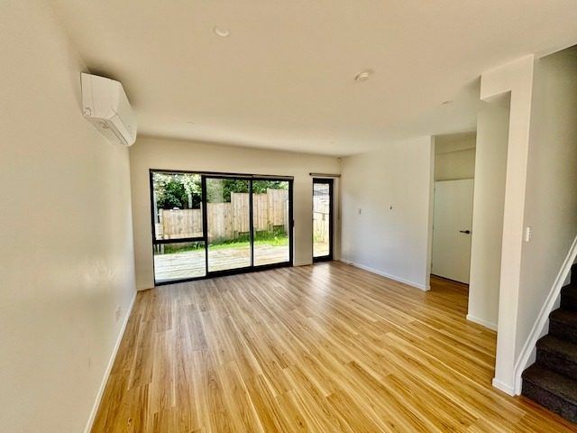  at 6 Korokio Lane, Henderson, Waitakere City, Auckland