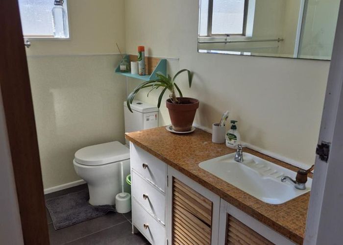  at 54 Oroua Street, Eastbourne, Lower Hutt, Wellington