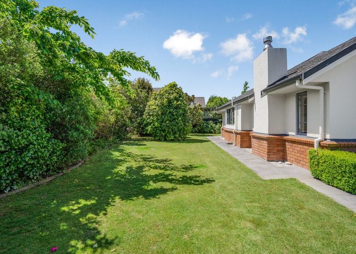  at 6 Kirton Drive, Riverstone Terraces, Upper Hutt, Wellington