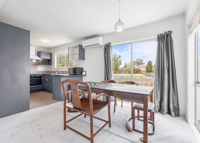  at 2/3 Edwin Freeman Place, Ranui, Waitakere City, Auckland