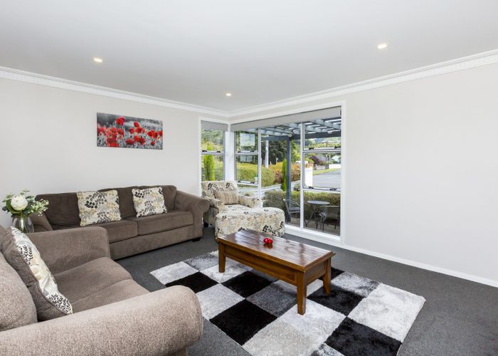  at 77 Shakespeare Avenue, Trentham, Upper Hutt