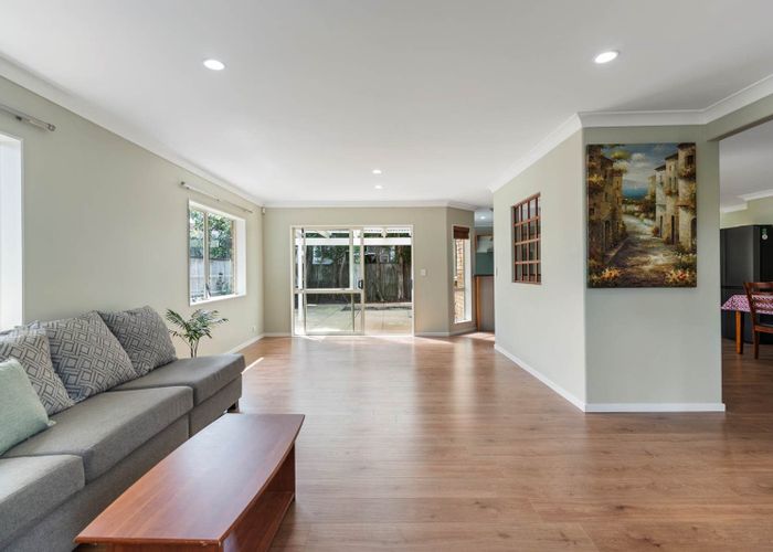  at 32 Coachman Drive, Flat Bush, Manukau City, Auckland