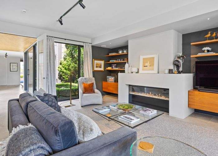  at 141 Peterborough Street, City Centre, Christchurch City, Canterbury