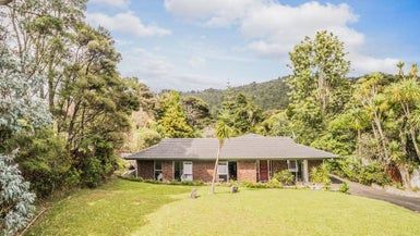  at 11 Kitewaho Road, Swanson, Auckland