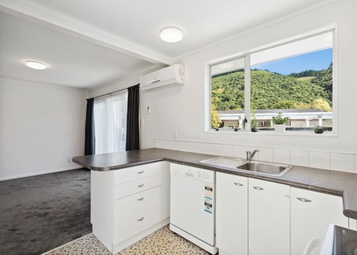  at 9B Gemstone Drive, Birchville, Upper Hutt