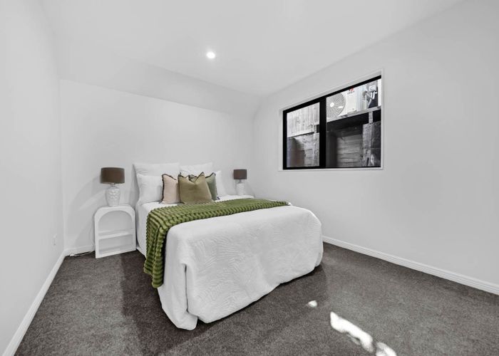  at 15B Lavery Place, Sunnynook, North Shore City, Auckland