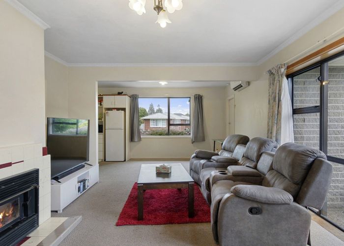  at 8 Cheyenne Street, Sockburn, Christchurch
