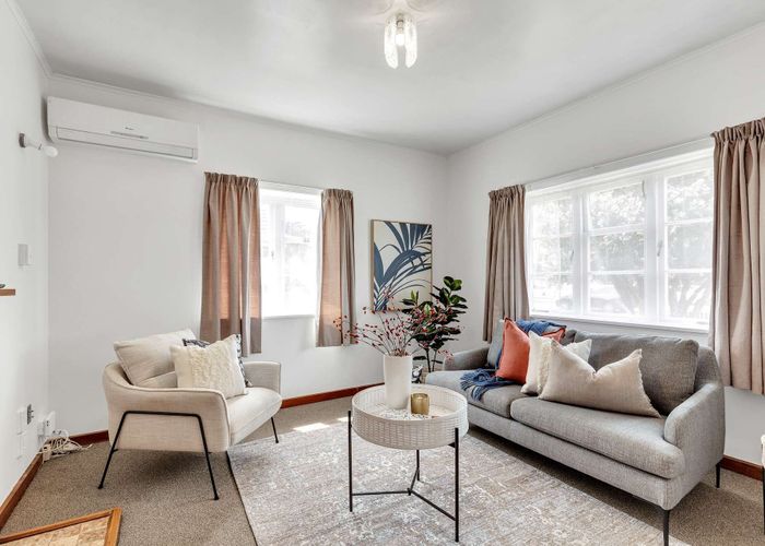  at 174 Cook Street, West End, Palmerston North
