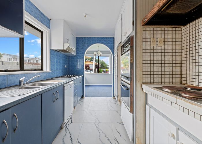  at 104 Hillside Road, Papatoetoe, Auckland