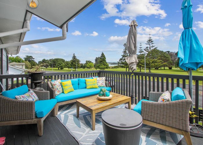 Recently sold 3 Stella Drive, Clarks Beach homes.co.nz