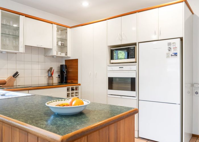  at 22 Hampton Place, Burnside, Christchurch
