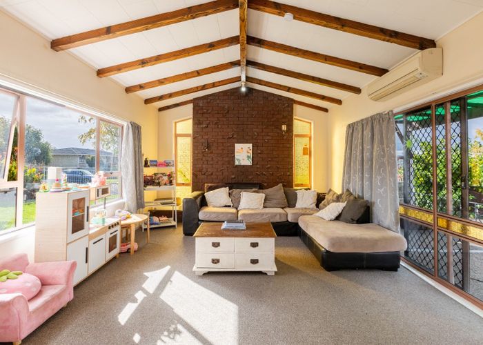  at 37 Robinson Crescent, Tamatea, Napier, Hawke's Bay
