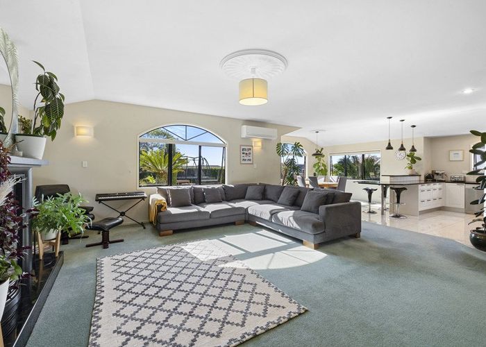  at 4 Willow Place, Whalers Gate, New Plymouth, Taranaki