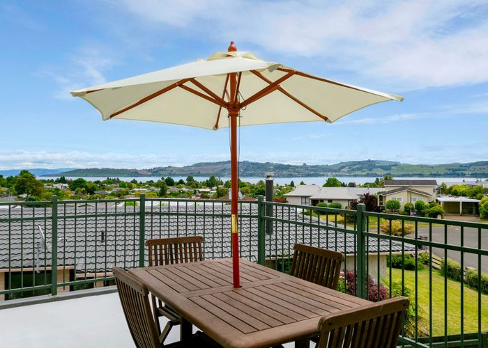  at 3 Battersea Place, Richmond Heights, Taupo