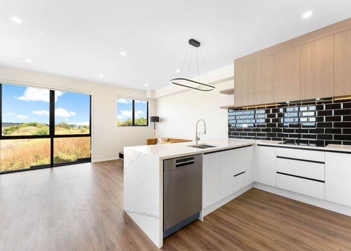  at 33 Waterlily Street, Hobsonville, Waitakere City, Auckland