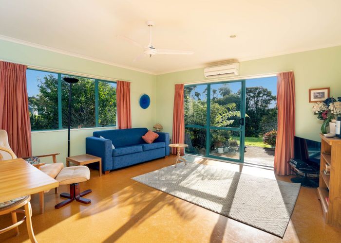  at 398 Owhiwa Road, Onerahi