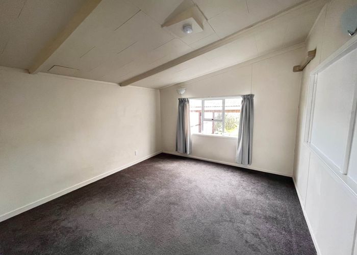  at 35B Glengarry Road, Glen Eden, Waitakere City, Auckland