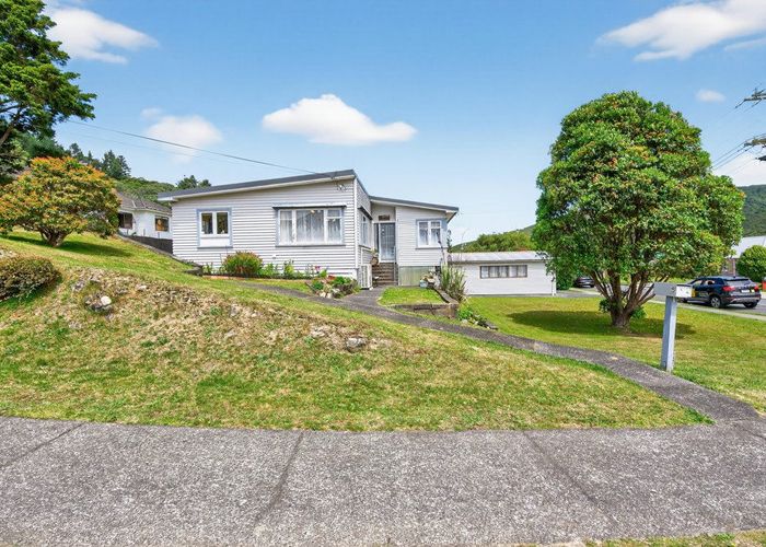 at 5 Burden Avenue, Wainuiomata, Lower Hutt, Wellington