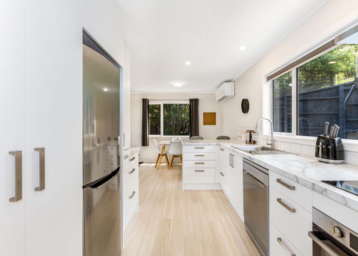  at 85 Leeward Drive, Whitby, Porirua, Wellington