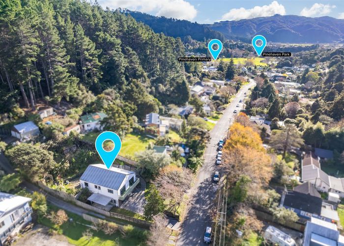  at 32 Elmslie Road, Pinehaven, Upper Hutt