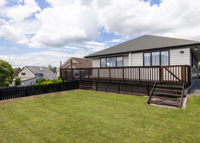  at 142 Delamare Road, Pukete, Hamilton