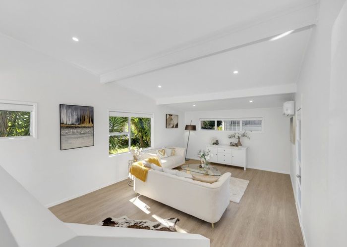  at 5 Astor Place, Manurewa, Manukau City, Auckland