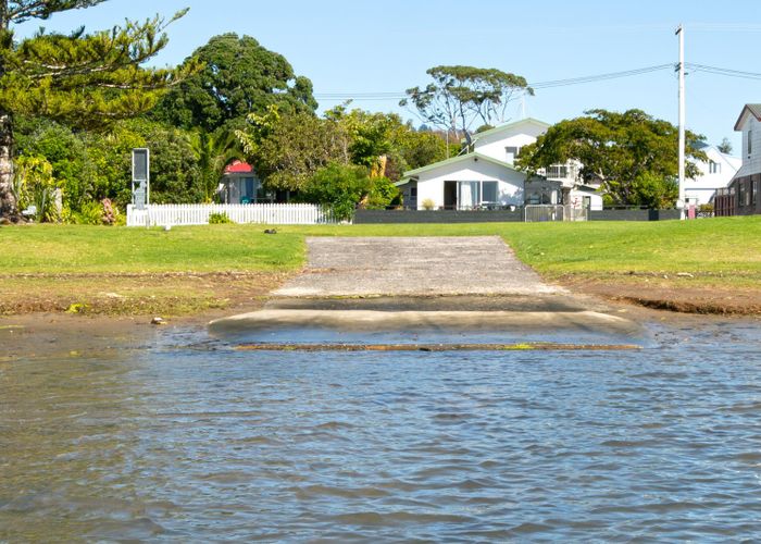  at 7 Athenree Road, Katikati