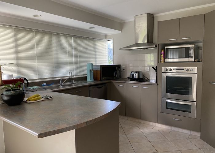  at 39 Golflands Drive, Golflands, Manukau City, Auckland