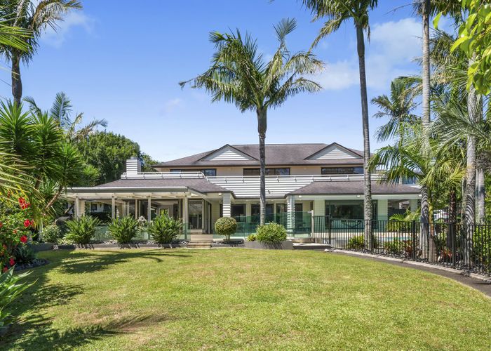  at 12A Wainoni Heights, Greenhithe, Auckland