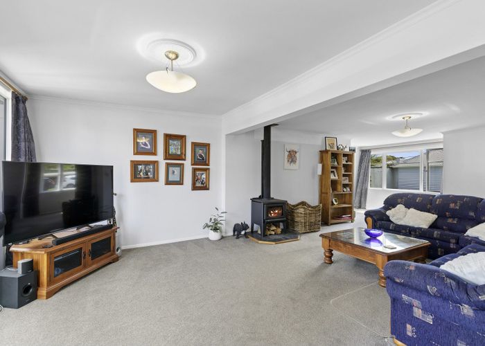  at 17 Burden Avenue, Wainuiomata, Lower Hutt, Wellington