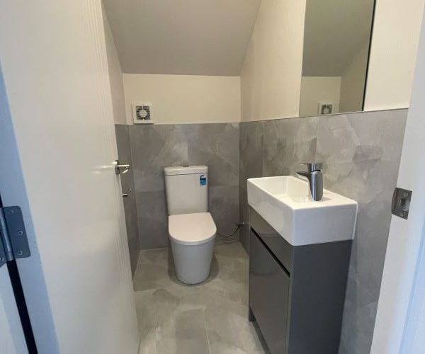 at 2A Askew Place, Farm Cove, Manukau City, Auckland