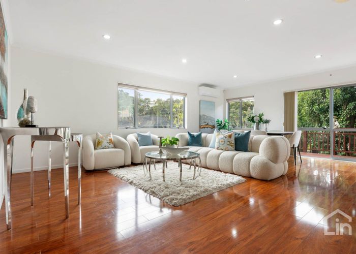  at 112 Tamahere Drive, Glenfield, Auckland