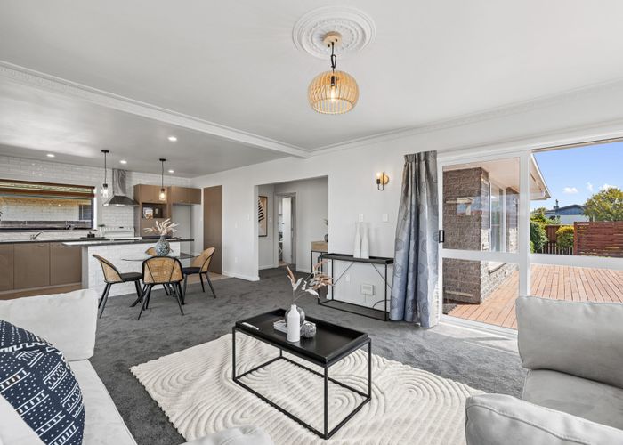  at 112 Effingham Street, North New Brighton, Christchurch City, Canterbury