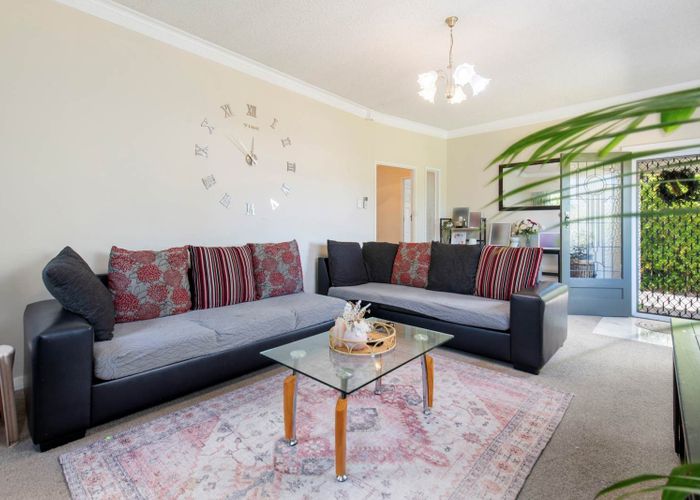  at 24 Wilmay Avenue, Papatoetoe, Manukau City, Auckland