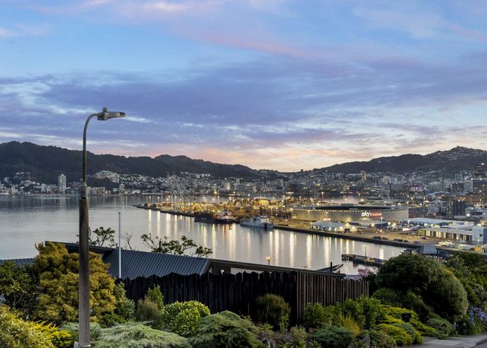  at 34 Rama Crescent, Khandallah, Wellington