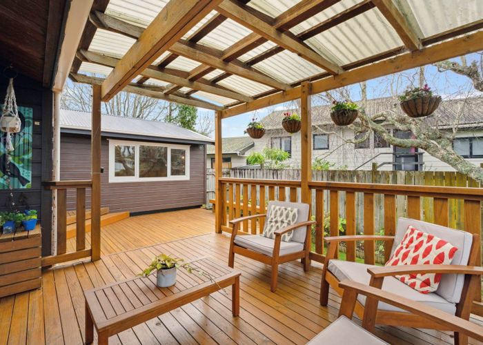  at 12 Dalmahoy Place, Wattle Downs, Manukau City, Auckland