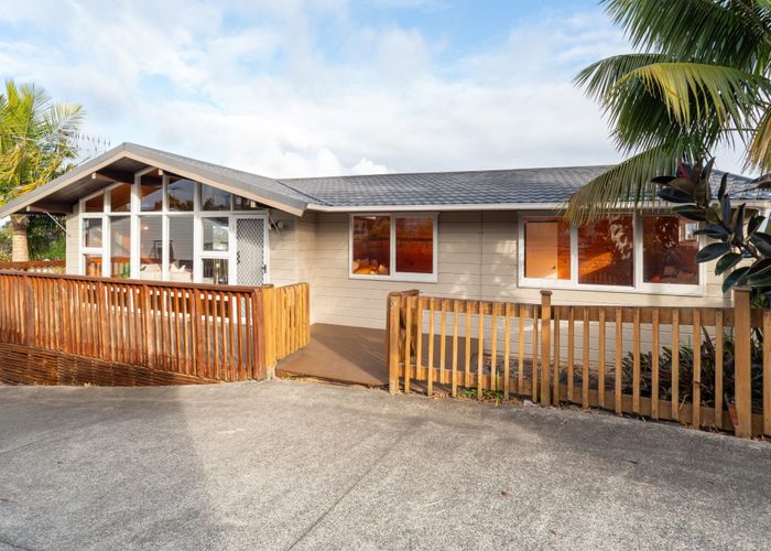  at 58 Grenada Avenue, Forrest Hill, Auckland