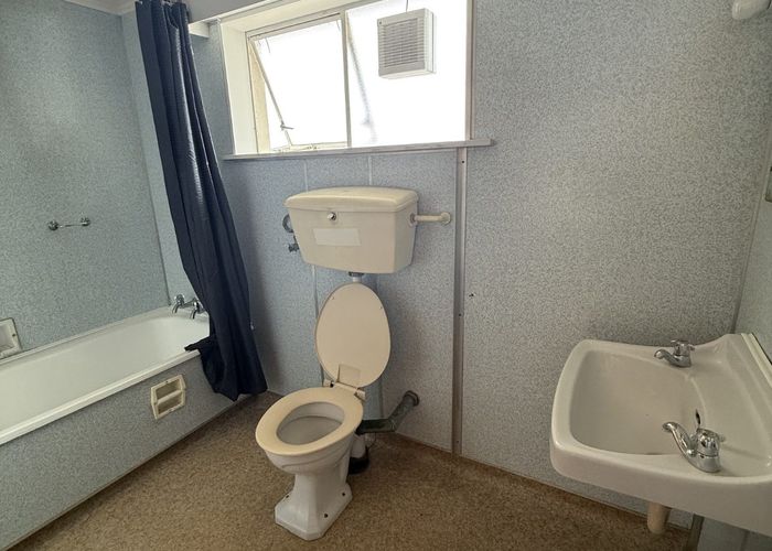  at 2/114 Valley Road, Whakatane, Whakatane, Bay Of Plenty