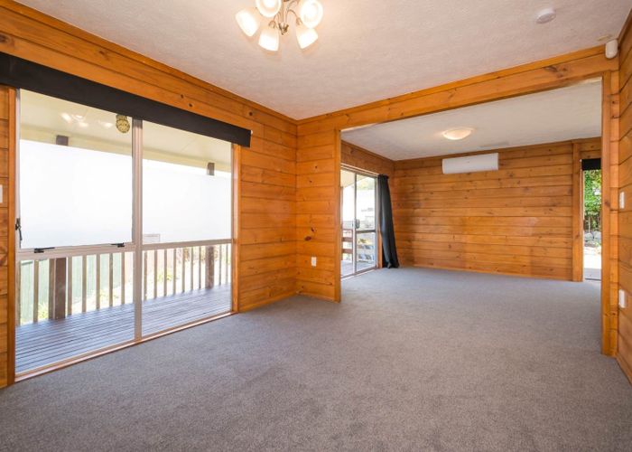  at 11 Cassandra Grove, Totara Vale, North Shore City, Auckland