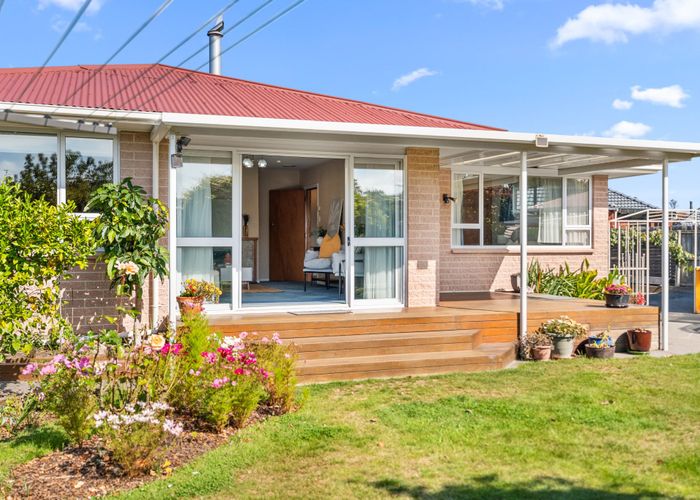  at 10 Ron Place, Bishopdale, Christchurch City, Canterbury