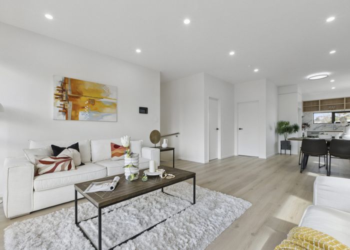  at 60B Sunderlands Road, Half Moon Bay, Manukau City, Auckland