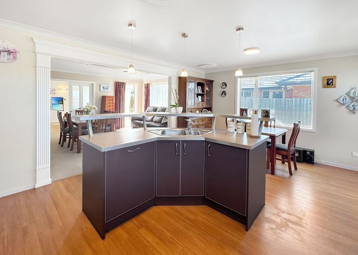  at 19 Willowview Dr, Redwood, Christchurch City, Canterbury