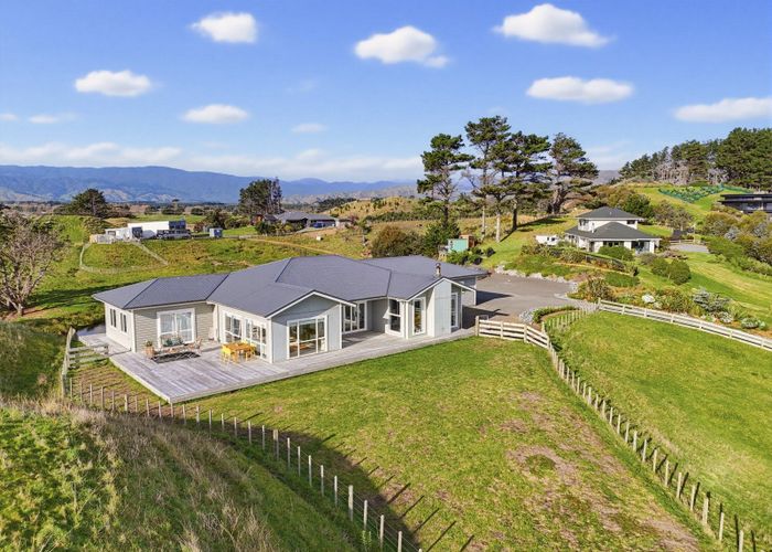  at 104 Harakeke Road, Te Horo, Kapiti Coast, Wellington
