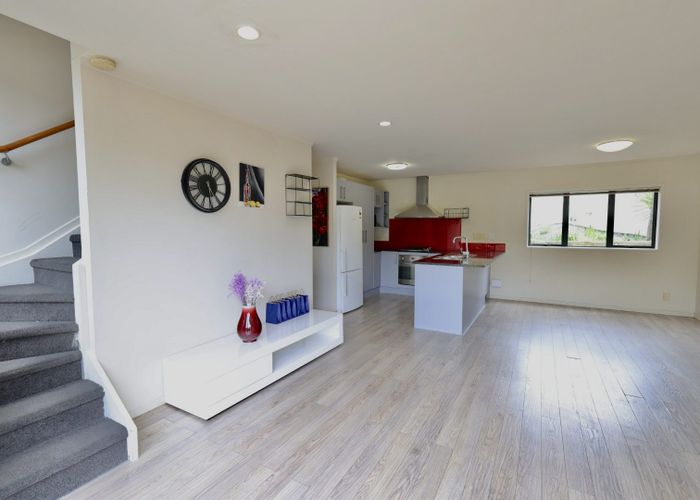  at 36/8 Flynn Street, Birkdale, North Shore City, Auckland
