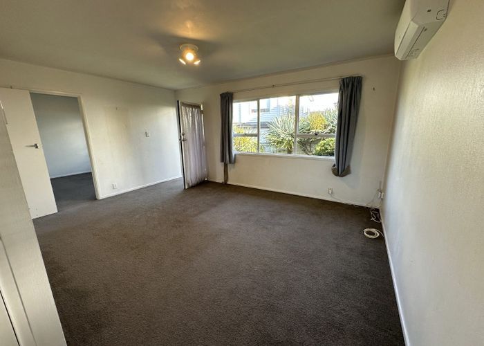  at 2/13 Clarke Road, Onehunga, Auckland City, Auckland