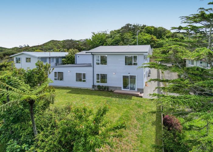  at 184 Dowse Drive, Maungaraki, Lower Hutt, Wellington