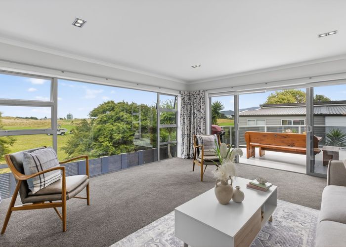  at 52 Martin Road, Paraparaumu Beach, Kapiti Coast, Wellington